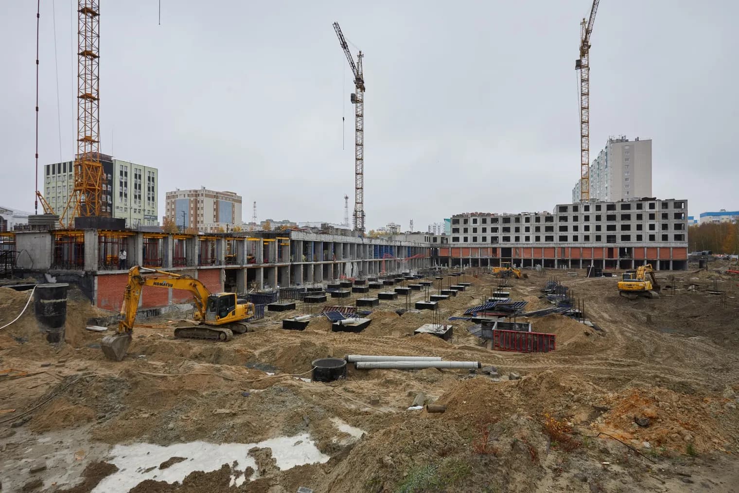 Эвакуация из долгостроя: как дольщикам сургутского «ДСК-1» сохранить семейную ипотеку